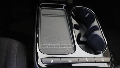 2025 Hyundai IONIQ 5 - Images - 21