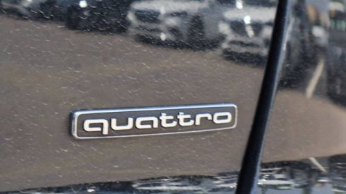 2022 Audi Q4 e-tron - Images - 12