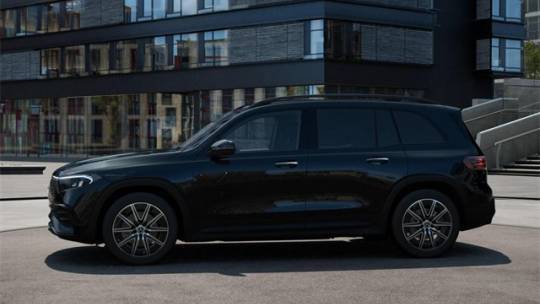 2024 Mercedes EQB - Images - 37