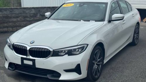 2021 BMW 3 Series - Images - 1