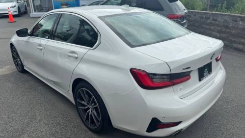 2021 BMW 3 Series - Images - 3