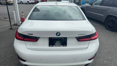 2021 BMW 3 Series - Images - 4