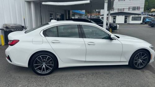 2021 BMW 3 Series - Images - 6