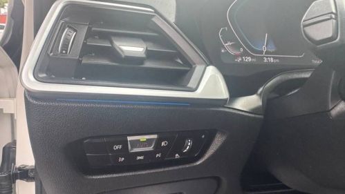 2021 BMW 3 Series - Images - 14