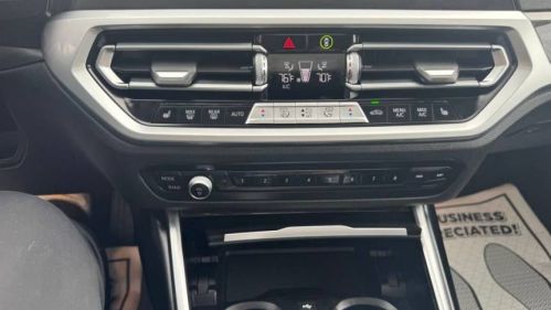2021 BMW 3 Series - Images - 18