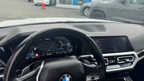 2021 BMW 3 Series - Images - 24