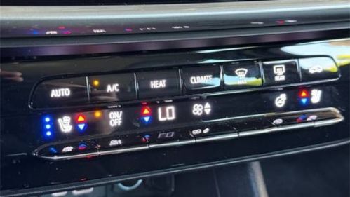 2023 Chevrolet Bolt - Images - 28