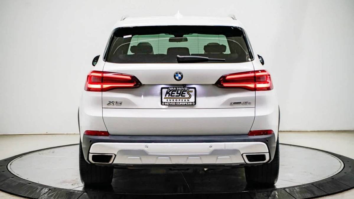 2021 BMW X5 - Images - 3