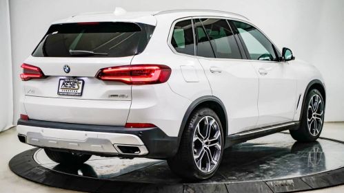 2021 BMW X5 - Images - 4