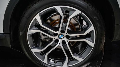 2021 BMW X5 - Images - 10