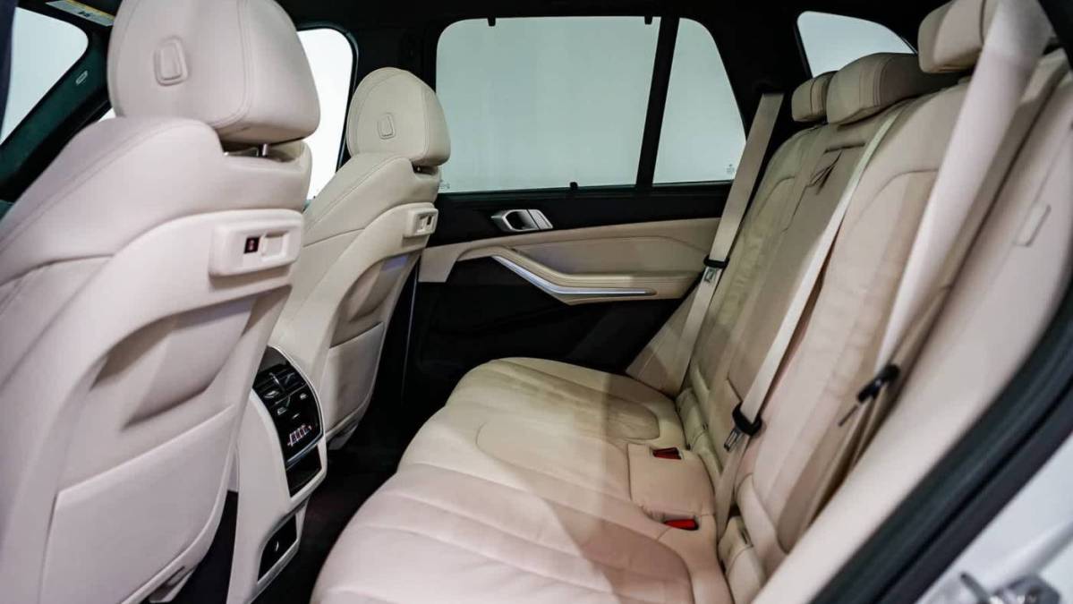 2021 BMW X5 - Images - 18