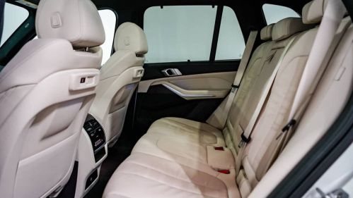 2021 BMW X5 - Images - 18