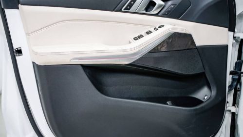 2021 BMW X5 - Images - 19