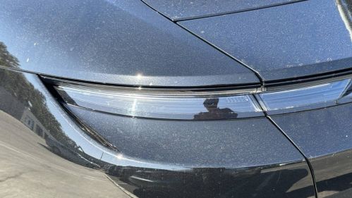 2023 Porsche Taycan - Images - 8