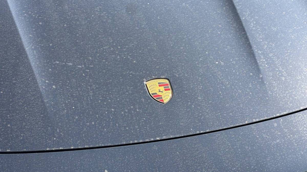 2023 Porsche Taycan - Images - 10