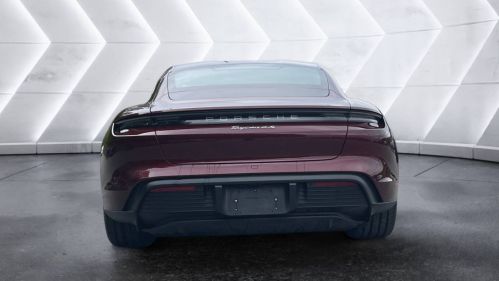 2022 Porsche Taycan - Images - 5