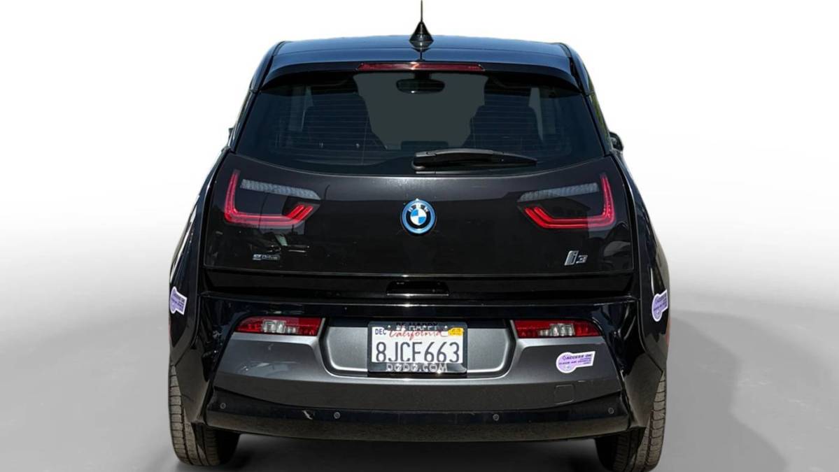 2017 BMW i3 - Images - 4