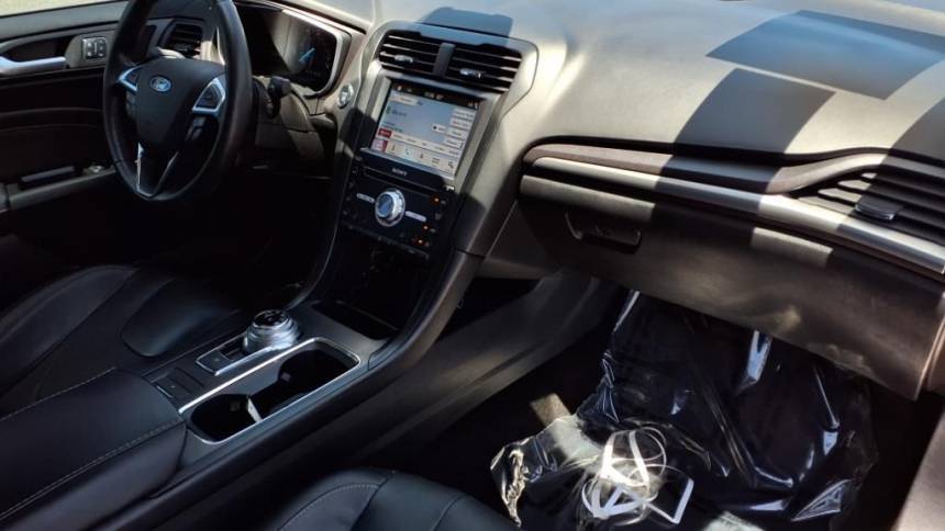 2019 Ford Fusion Energi 3FA6P0SUXKR215836