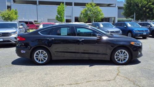 2019 Ford Fusion Energi 3FA6P0SUXKR215836