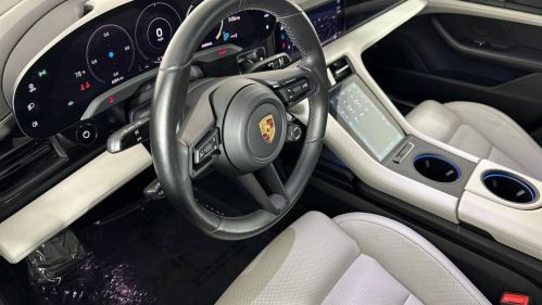 2021 Porsche Taycan - Images - 9