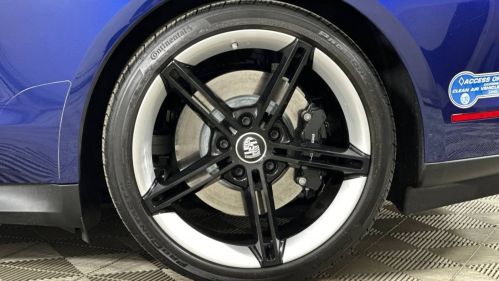 2021 Porsche Taycan - Images - 24