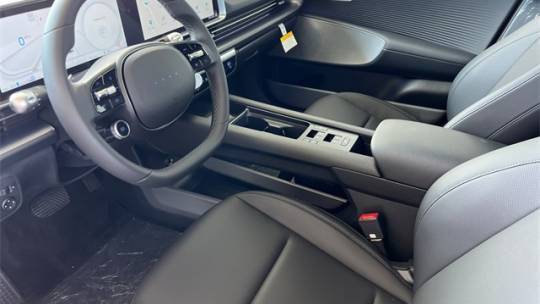 2025 Hyundai IONIQ 6 KMHM34AA5SA098331