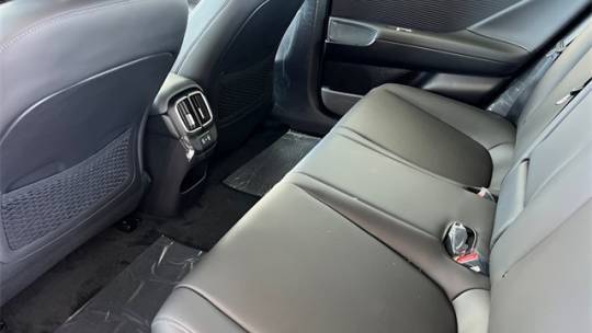 2025 Hyundai IONIQ 6 KMHM34AA5SA098331