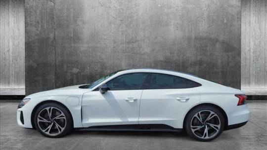 2022 Audi e-tron GT WAUCJBFW1N7001400