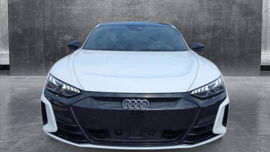 2022 Audi e-tron GT WAUCJBFW1N7001400