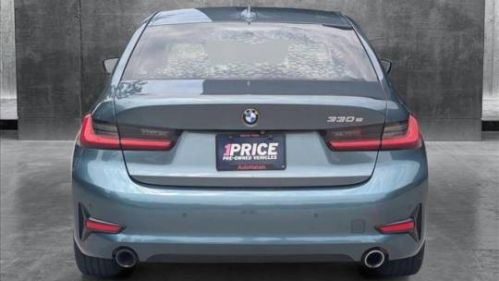 2021 BMW 3 Series - Images - 6