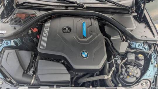 2021 BMW 3 Series - Images - 24