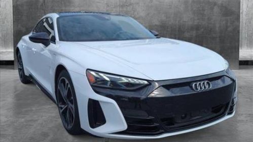 2022 Audi e-tron GT WAUCJBFW1N7001400