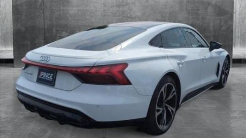 2022 Audi e-tron GT WAUCJBFW1N7001400