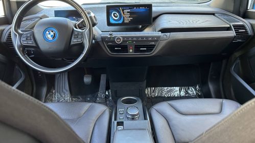 2017 BMW i3 - Images - 8