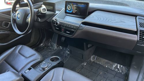 2017 BMW i3 - Images - 14