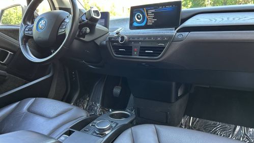 2017 BMW i3 - Images - 15