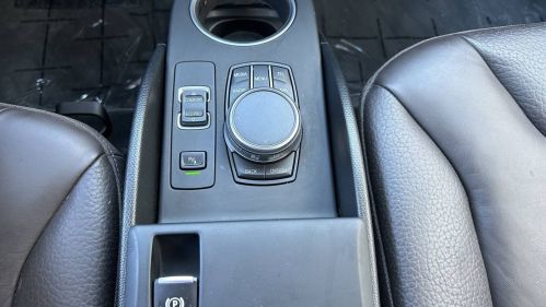 2017 BMW i3 - Images - 23