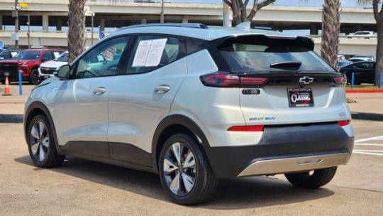 2022 Chevrolet Bolt - Images - 5