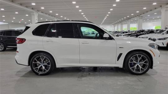 2022 BMW X5 - Images - 6