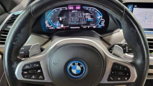 2022 BMW X5 - Images - 14