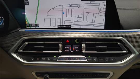 2022 BMW X5 - Images - 16
