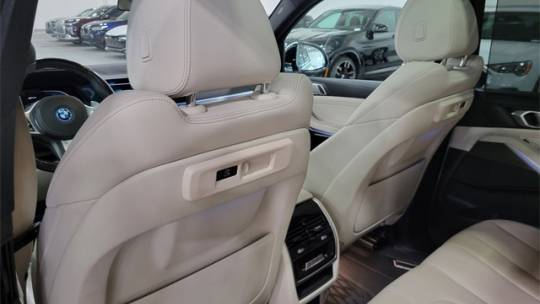 2022 BMW X5 - Images - 22