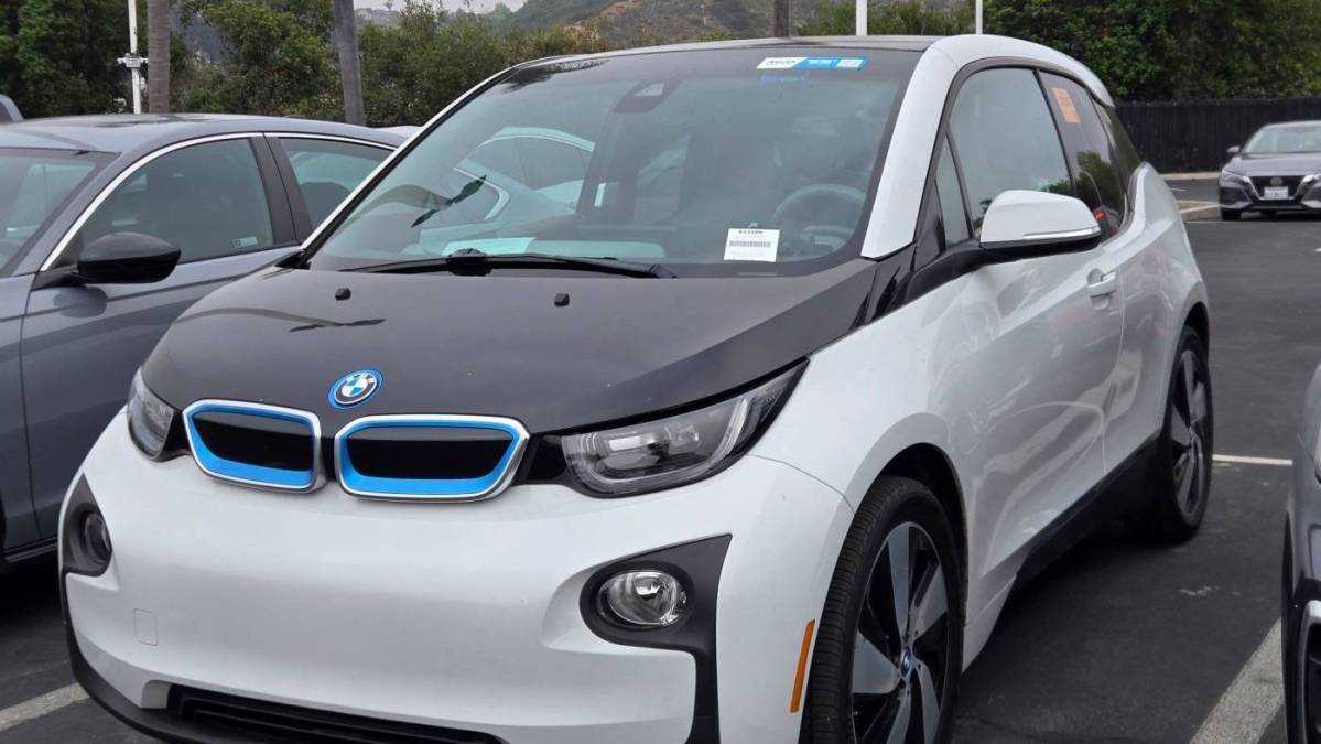2015 BMW i3 - Images - 1