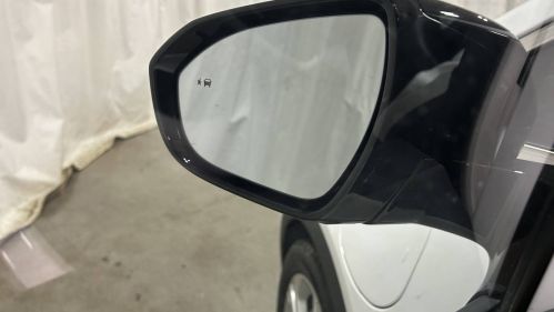 2020 Chevrolet Bolt - Images - 13