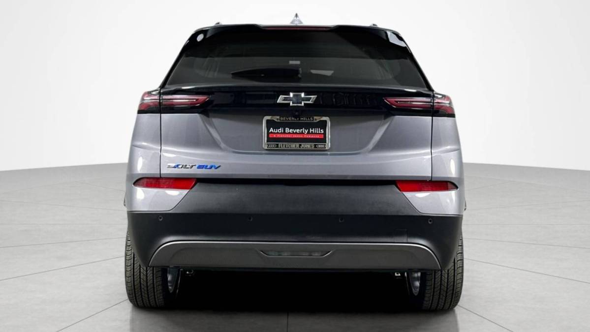 2023 Chevrolet Bolt - Images - 4