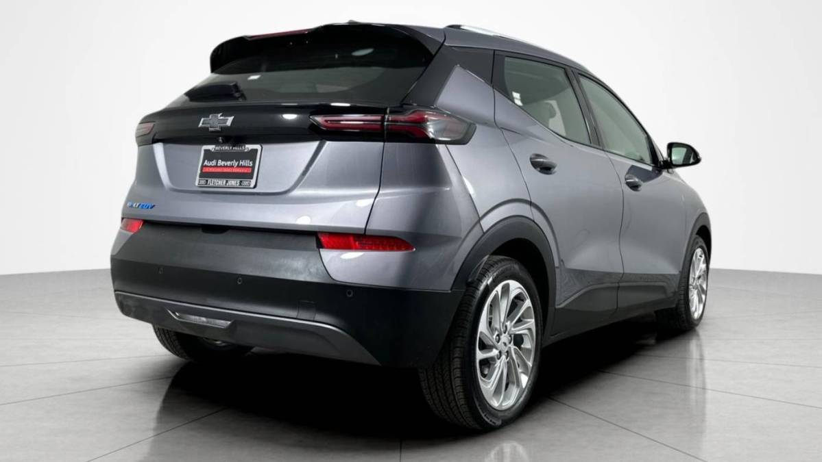 2023 Chevrolet Bolt - Images - 5