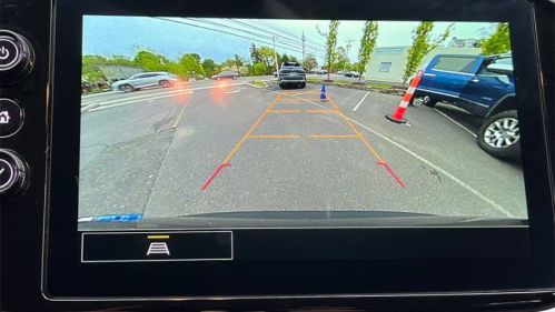 2023 Chevrolet Bolt - Images - 16