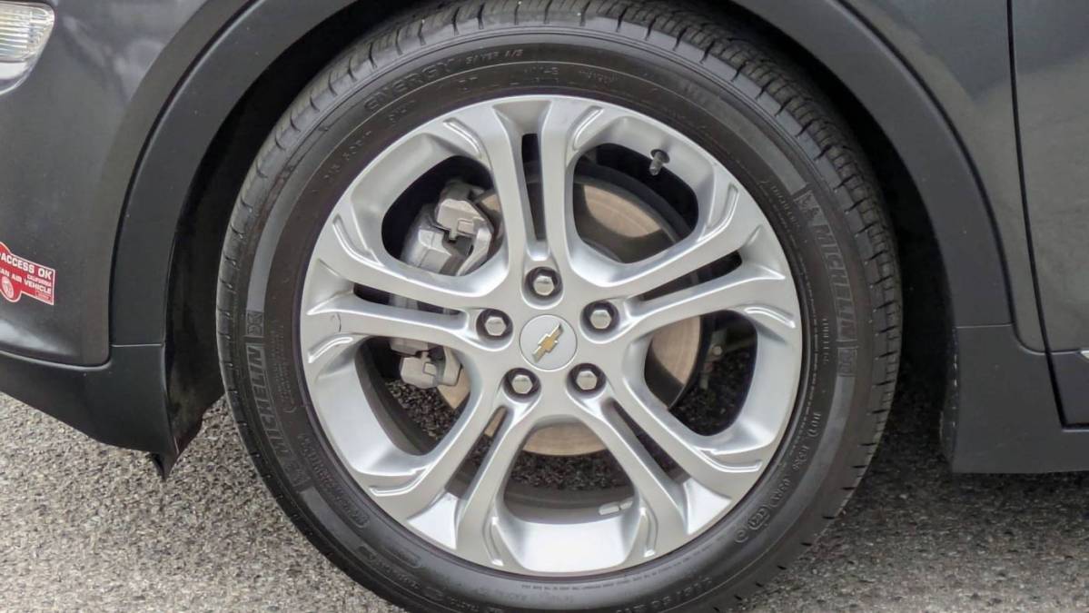 2018 Chevrolet Bolt - Images - 9