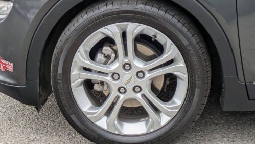 2018 Chevrolet Bolt - Images - 9