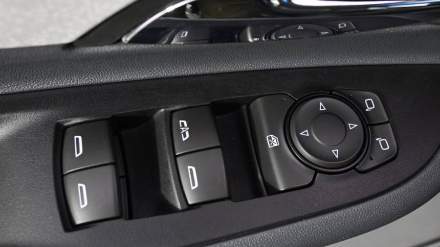 2017 Chevrolet Bolt - Images - 23